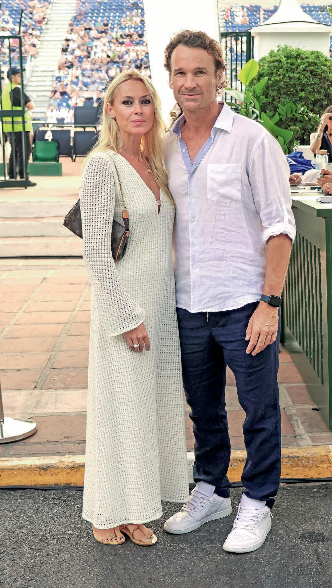 Carolina Cerezuela y Carlos Moyá, relax tras el susto de Jaime Anglada