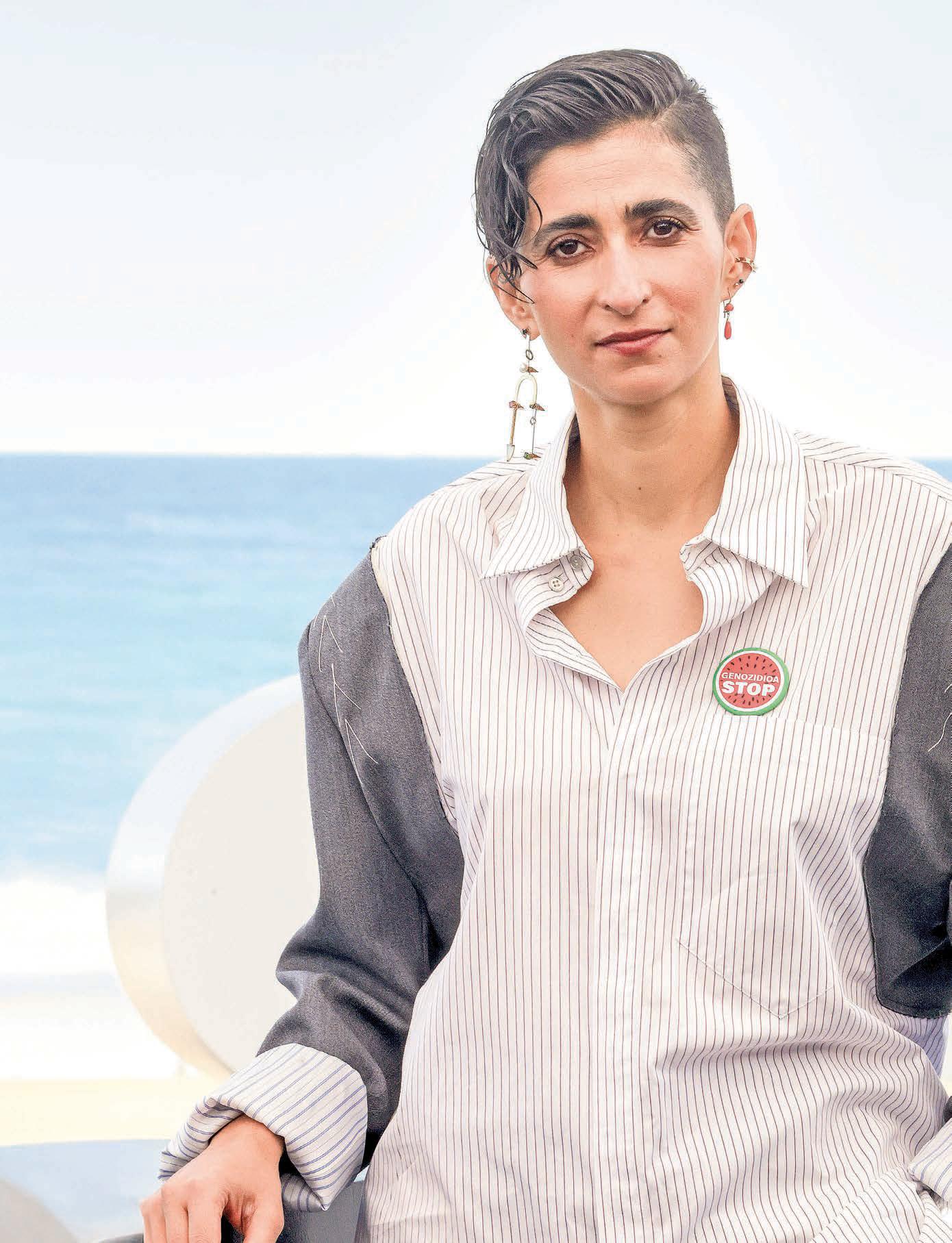 Se reconcilia con el recuerdo de su padre: Alba Flores: "No pude despedirme de mi padre"
