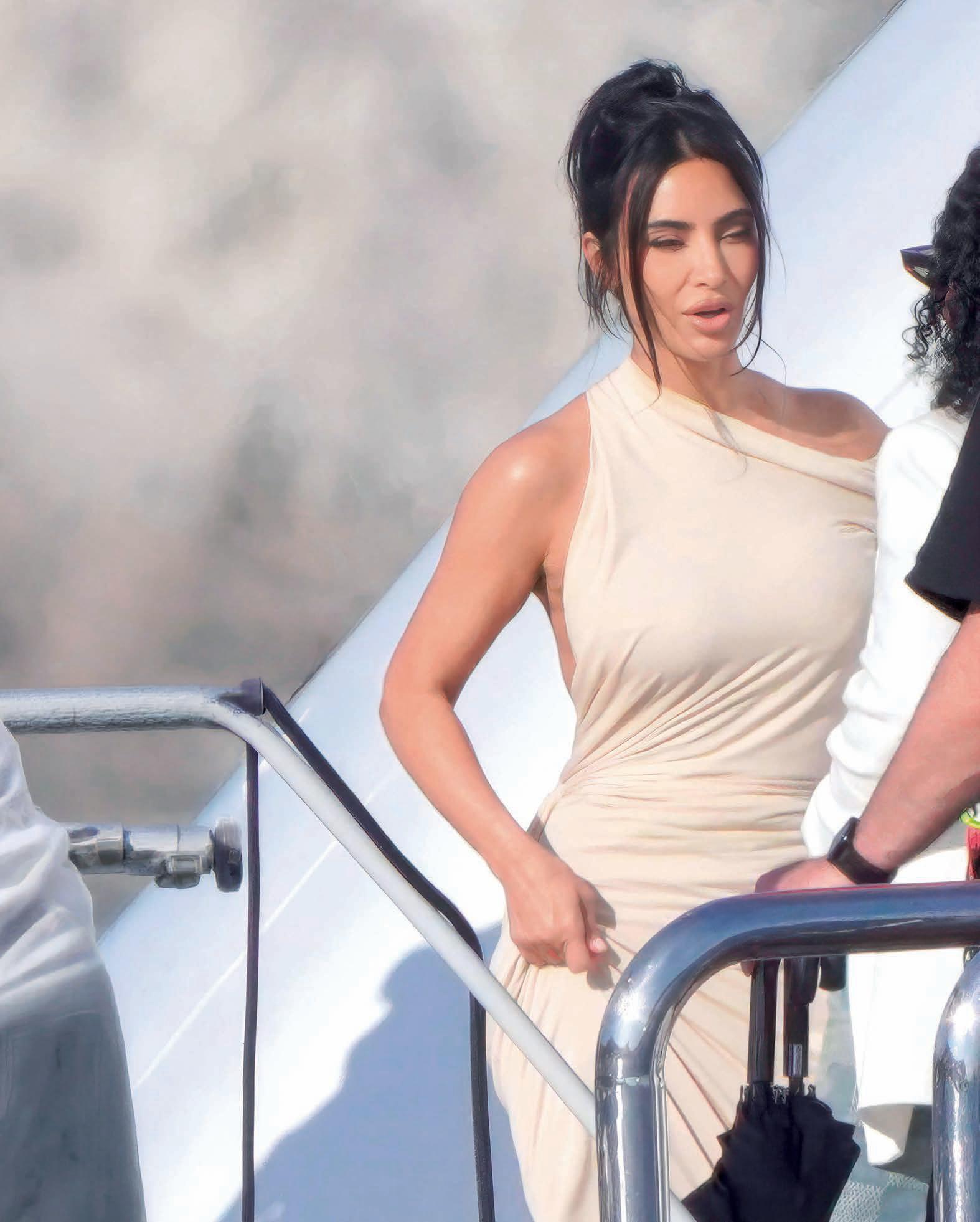 Hamilton y Kim Kardashian ya no esconden su amor