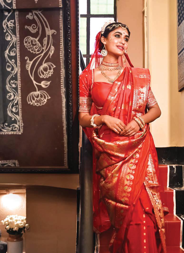 কনে দেখা আলোয়...