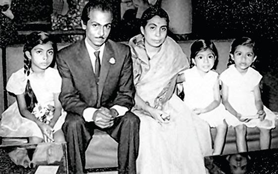 “বাবা-মা দু'জনেই ছিলেন মুক্তচিন্তার মানুষ”