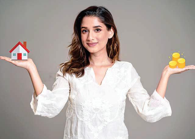 বিনিয়োগ সোনায় নাকি বাড়িতে?