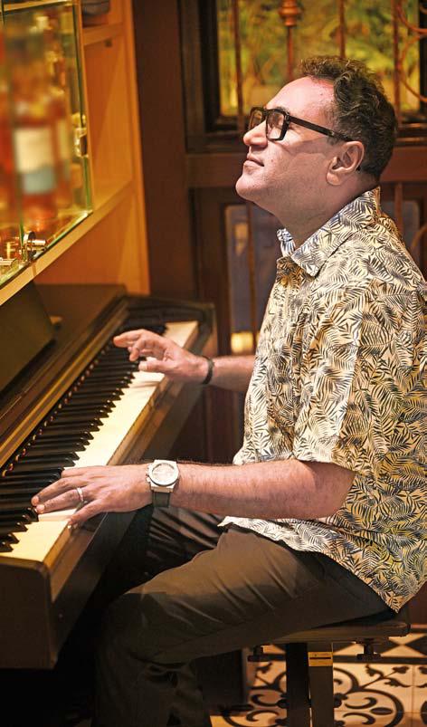 অন্ত্রপ্রনরের বদলে মিউজিশিয়ান পরিচয় দিলে আমি বেশি খুশি হই ;