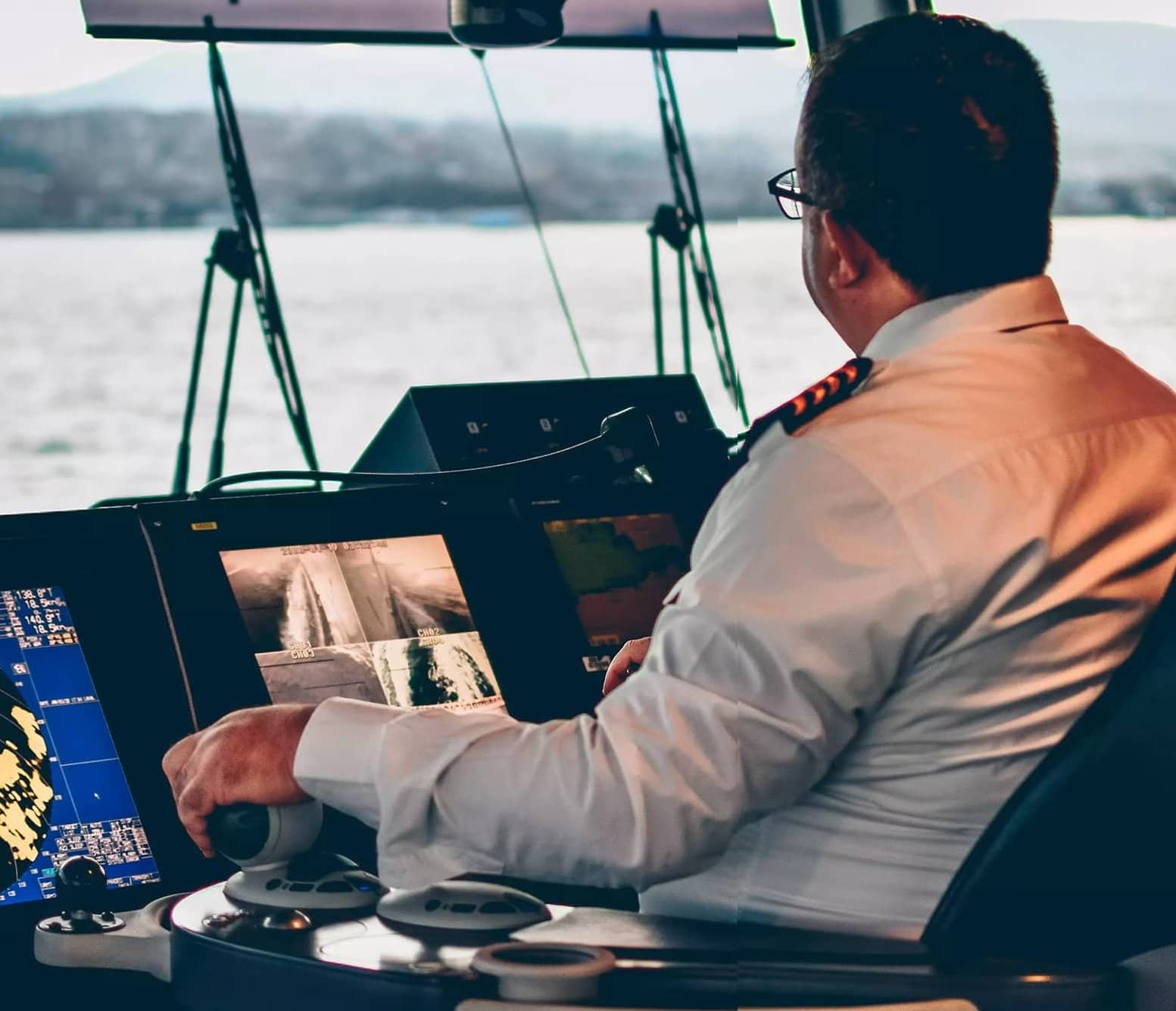 DIGITAL WARFARE TECH AT SEA HELPING US FOES EVADE SANCTIONS