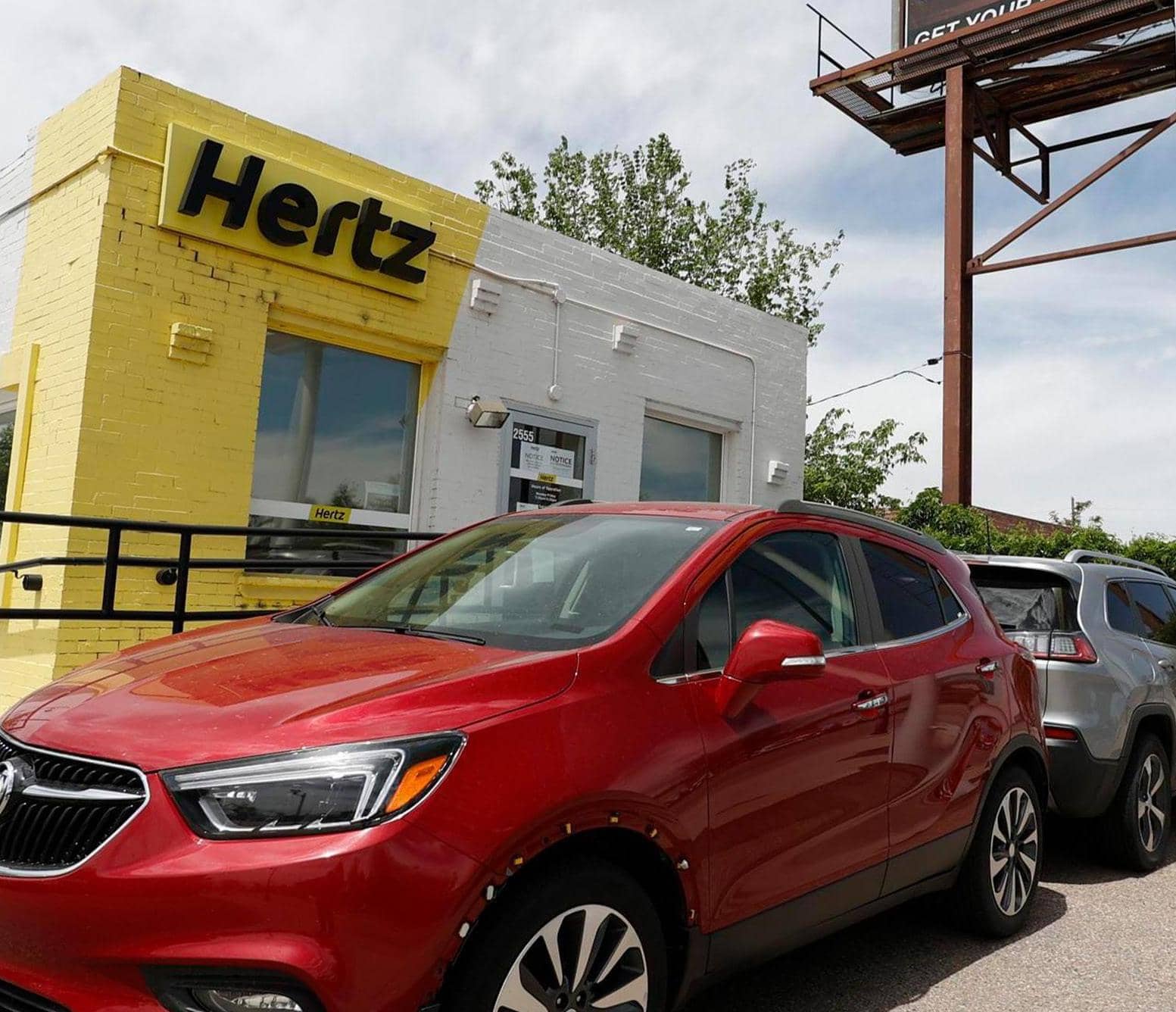 HERTZ TO ORDER UP TO 175K GM ELECTRIC VEHICLES OVER 5 YEARS