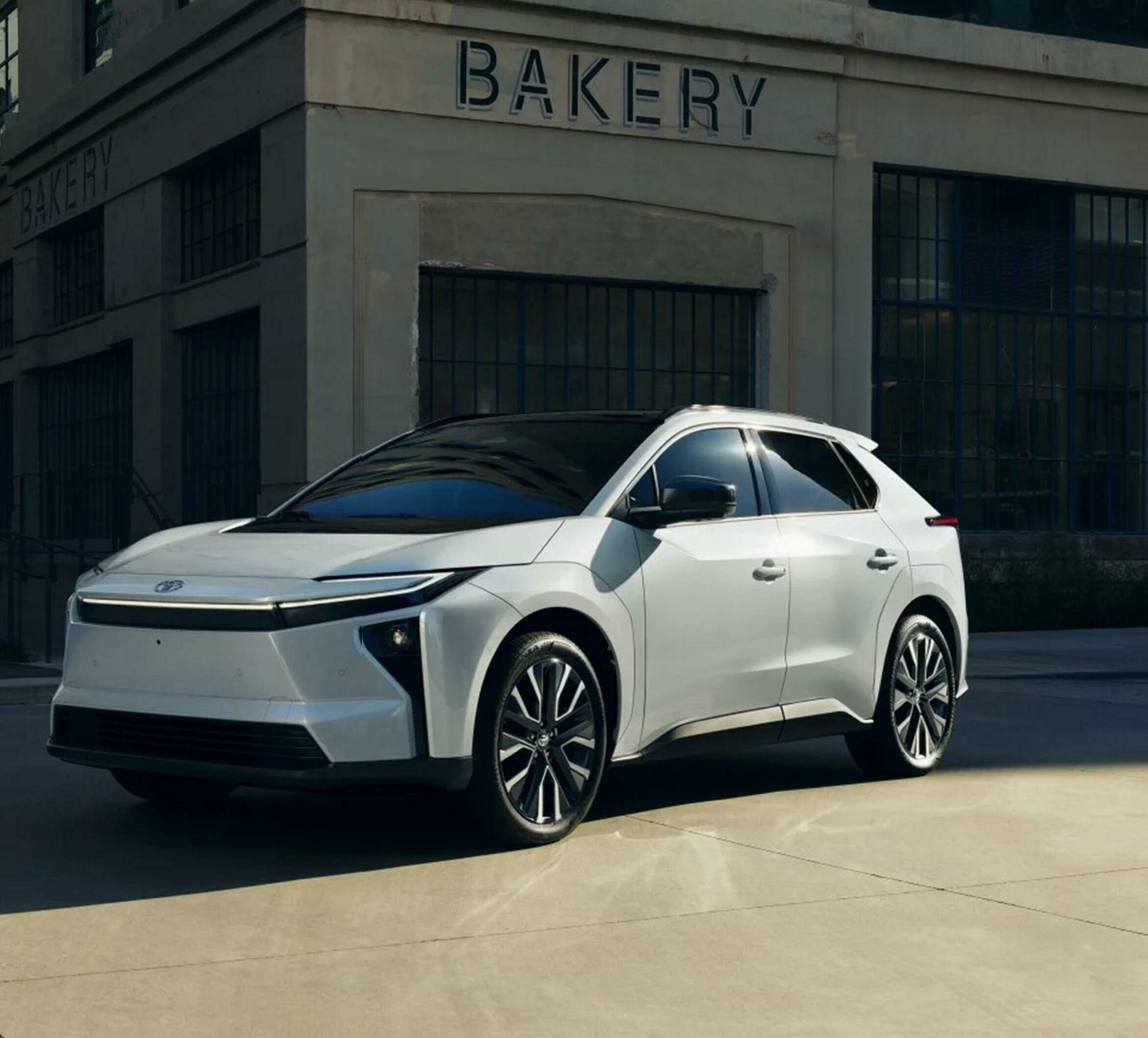 TOYOTA SIMPLIFIES NAME AND UPGRADES TECH FOR ITS SOLE U.S.ELECTRIC VEHICLE