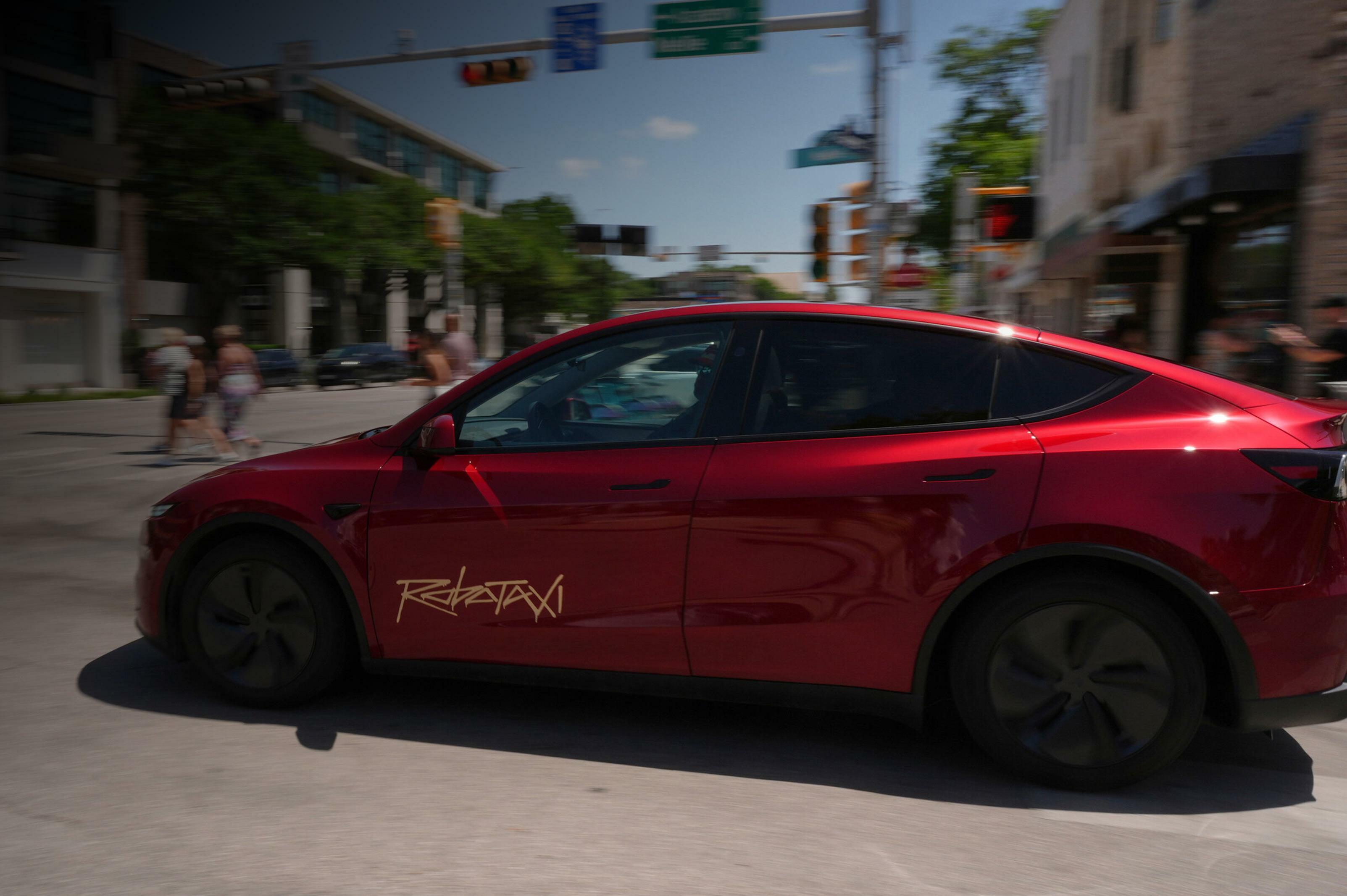 TESLA'S ROBOTAXI GEOFENCE EXPANSION ENTERS "PLAID MODE" - AND COMES WITH AN UNEXPECTED SURPRISE