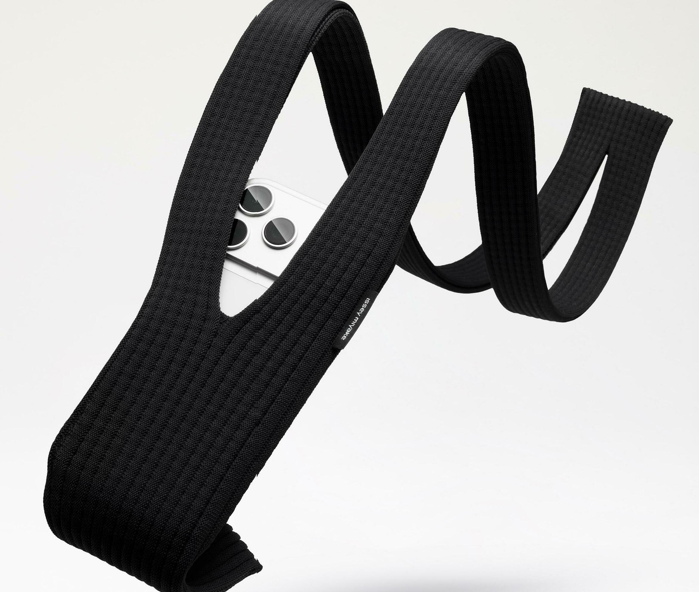 APPLE INTRODUCES $230 IPHONE POCKET IN COLLABORATION WITH ISSEY MIYAKE