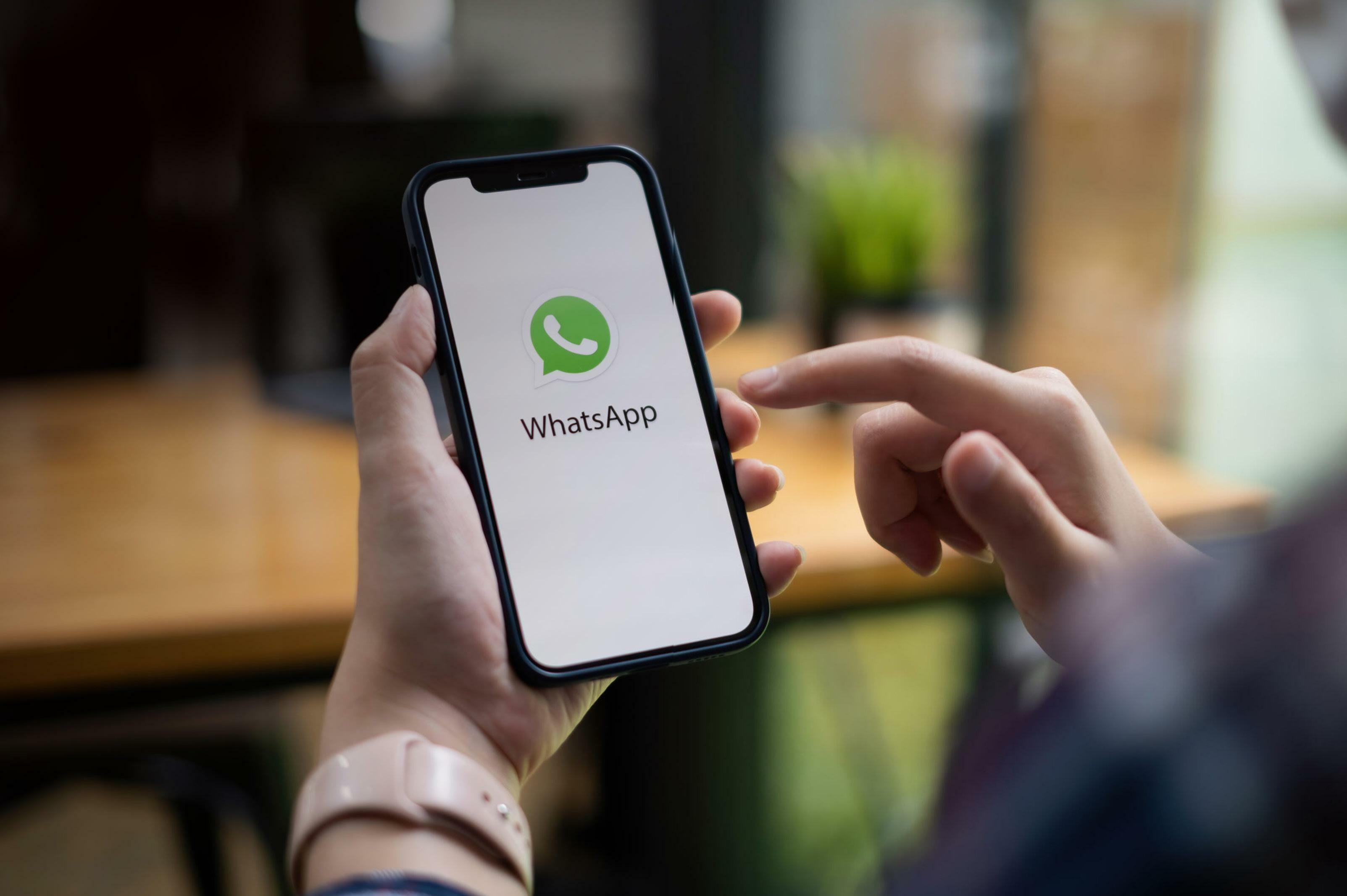 META'S WHATSAPP SEES DECLINE IN THIRD-PARTY AI CHATBOT ACTIVITY AS DEVELOPERS SHIFT TO IN-APP SYSTEMS