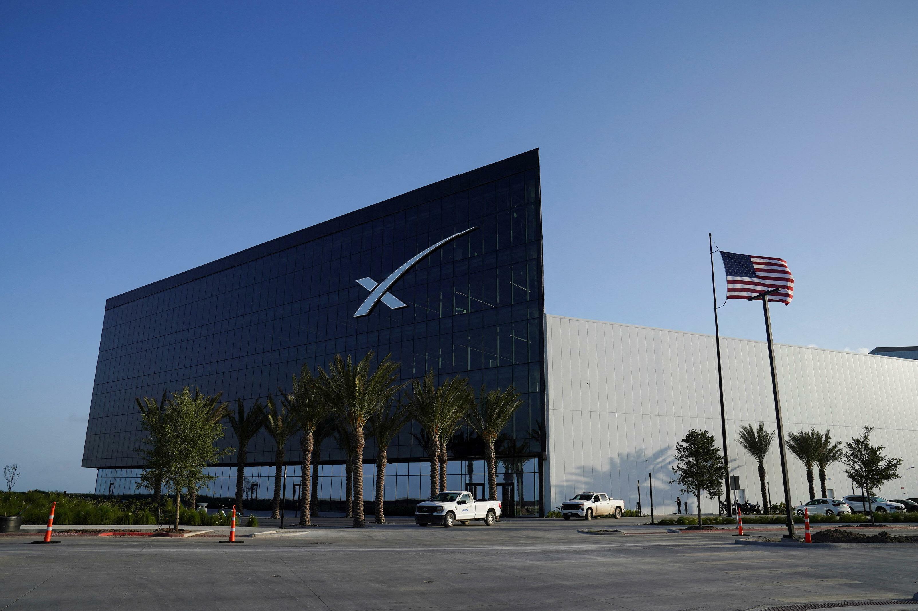 SPACEX SAID TO BE PREPARING A 2026 IPO AS VALUATION EXPECTATIONS RISE
