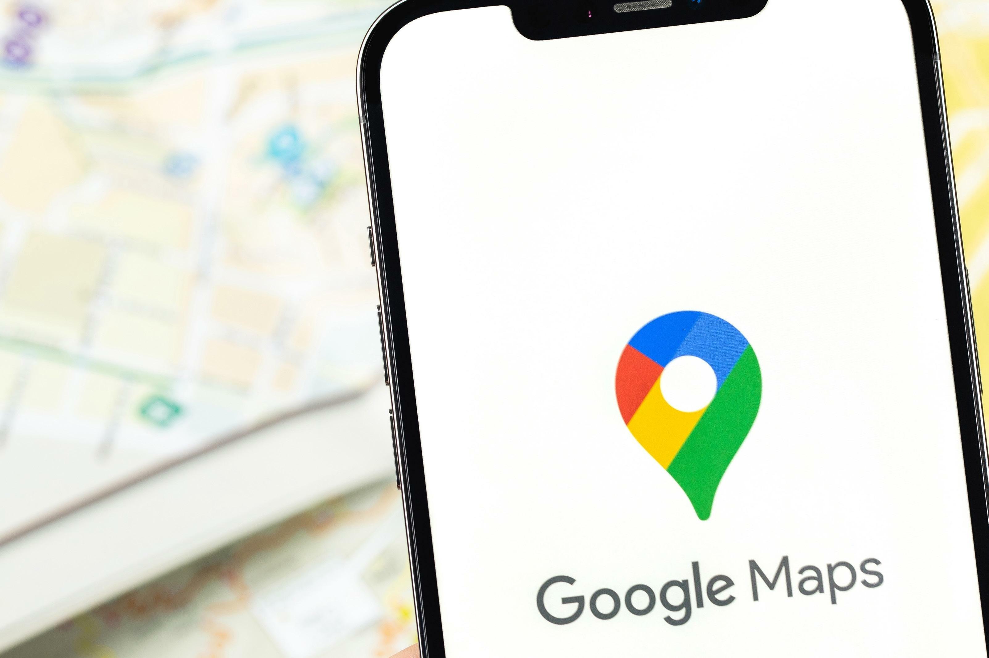GOOGLE MAPS ON IOS NOW SAVES PARKING LOCATIONS AUTOMATICALLY AND ADDS SUPPORT FOR CUSTOM ICONS
