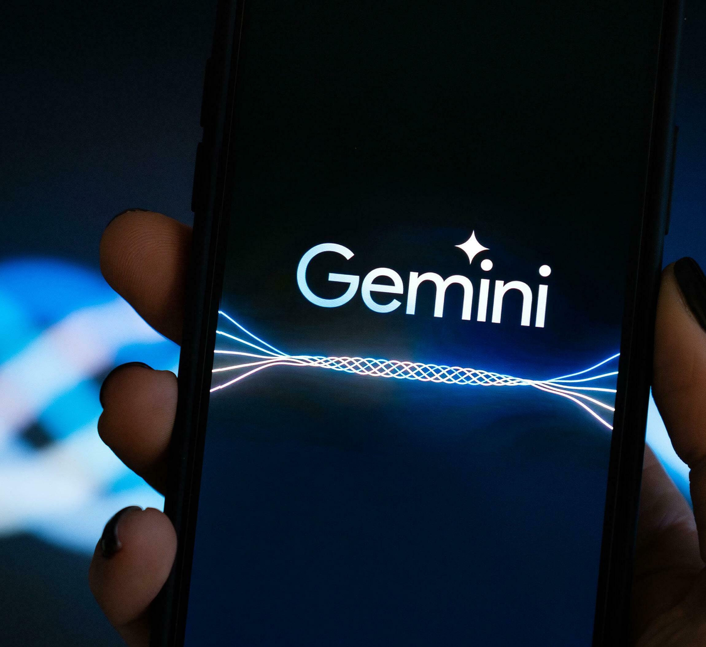 GOOGLE AND APPLE CONFIRM MULTI-YEAR AI DEAL CENTERED ON GEMINI MODELS