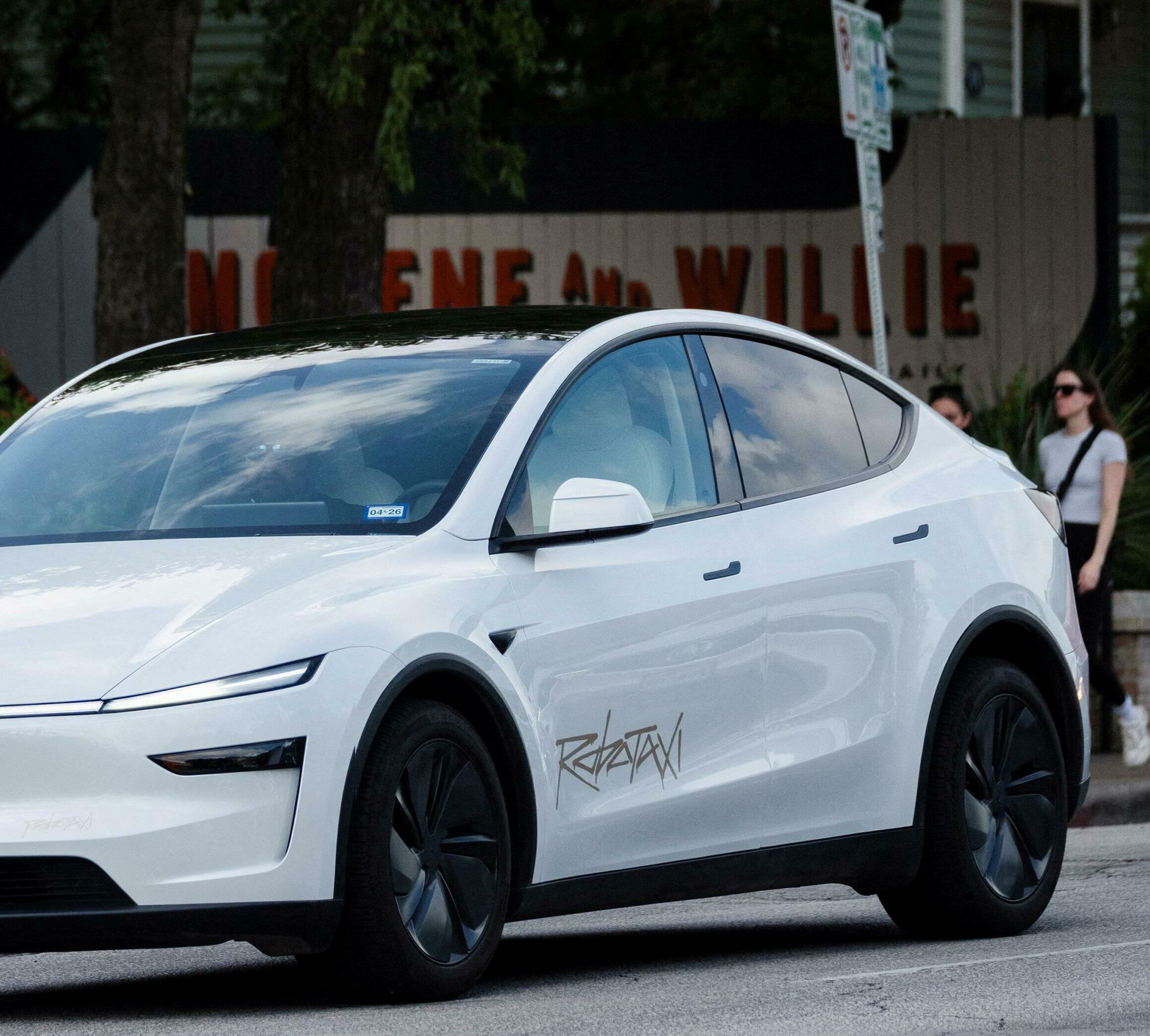 TESLA STARTS ROBOTAXI RIDES WITHOUT SAFETY MONITORS IN AUSTIN