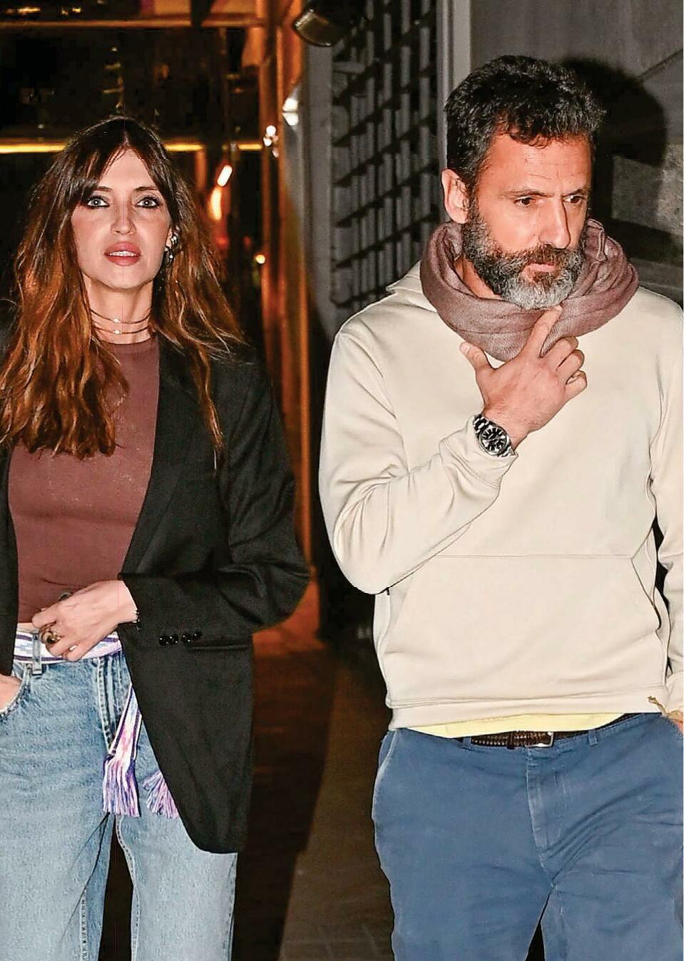 SARA CARBONERO Y JOSÉ LUIS CABRERA CONSOLIDAN SU RELACIÓN: YA NO SE ESCONDEN
