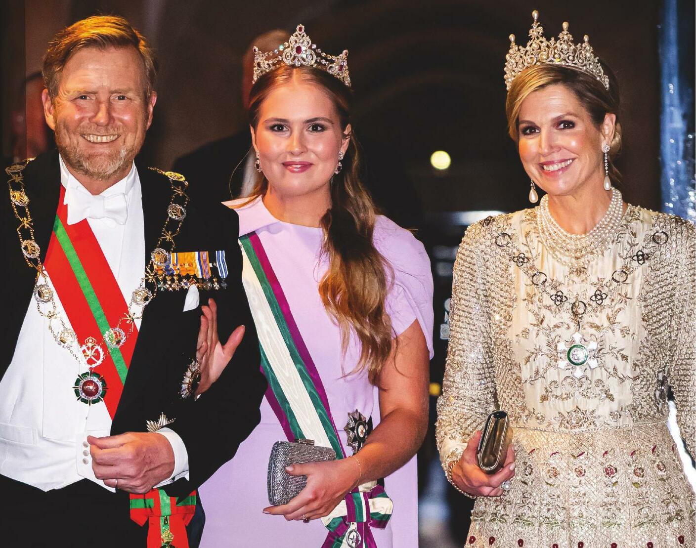 AMALIA DE LOS PAÍSES BAJOS POR FIN SE PONE LA TIARA CON LA QUE SOÑABA DESDE NIÑA