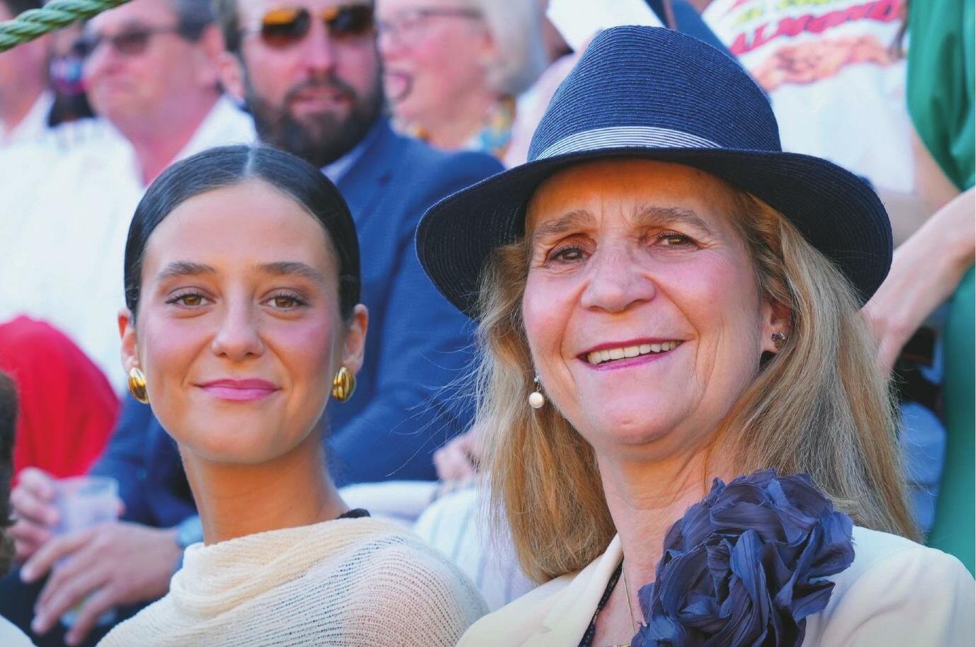 VICTORIA DE MARICHALAR Y LA INFANTA ELENA PASIÓN COMPARTIDA EN UN FIN DE SEMANA DE ARTE Y TRADICIÓN