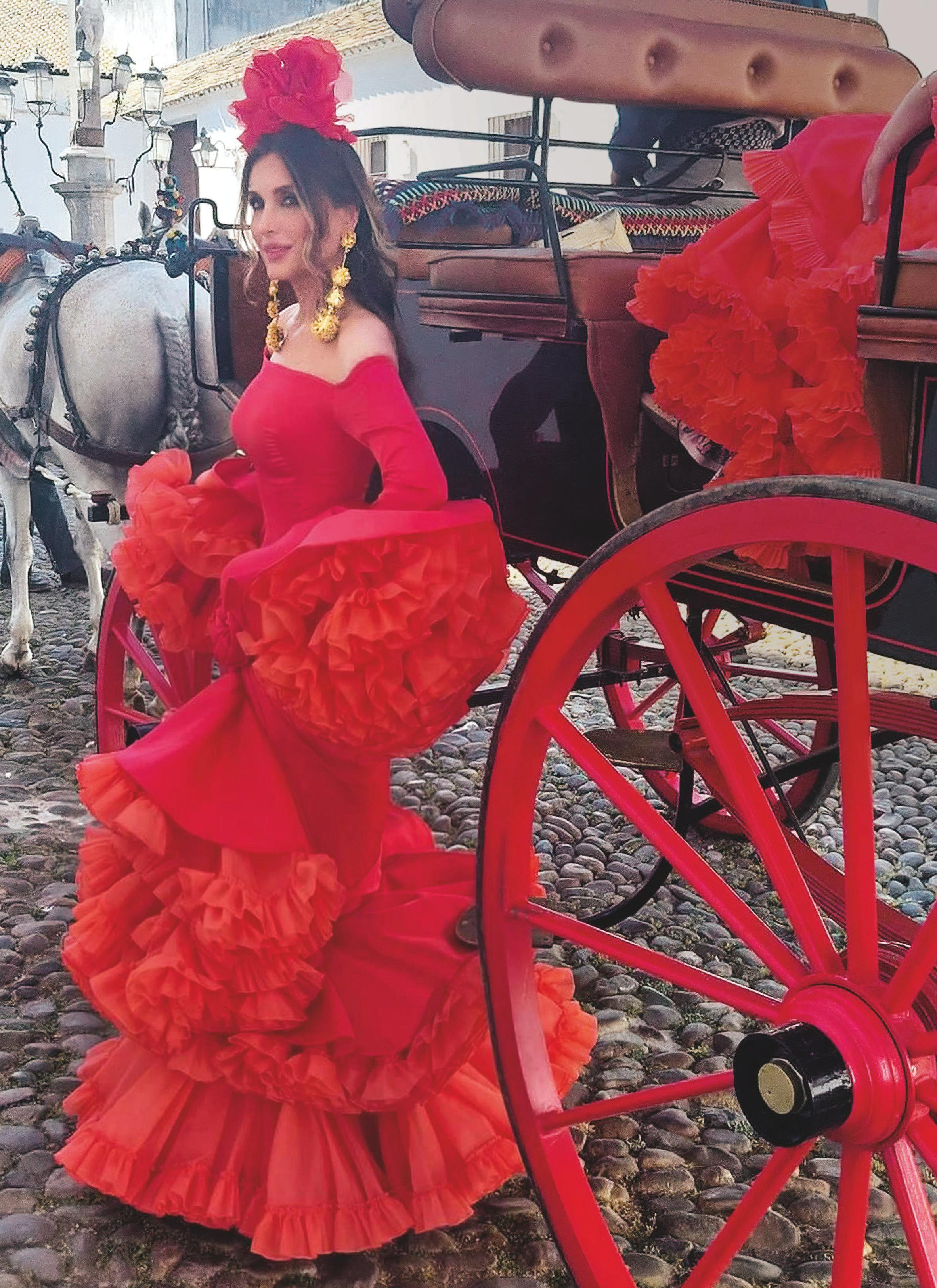 PALOMA CUEVAS Y SU HIJA BIANCA, DOS FLAMENCAS DE ROMPE Y RASGA, EN SU CÓRDOBA NATAL
