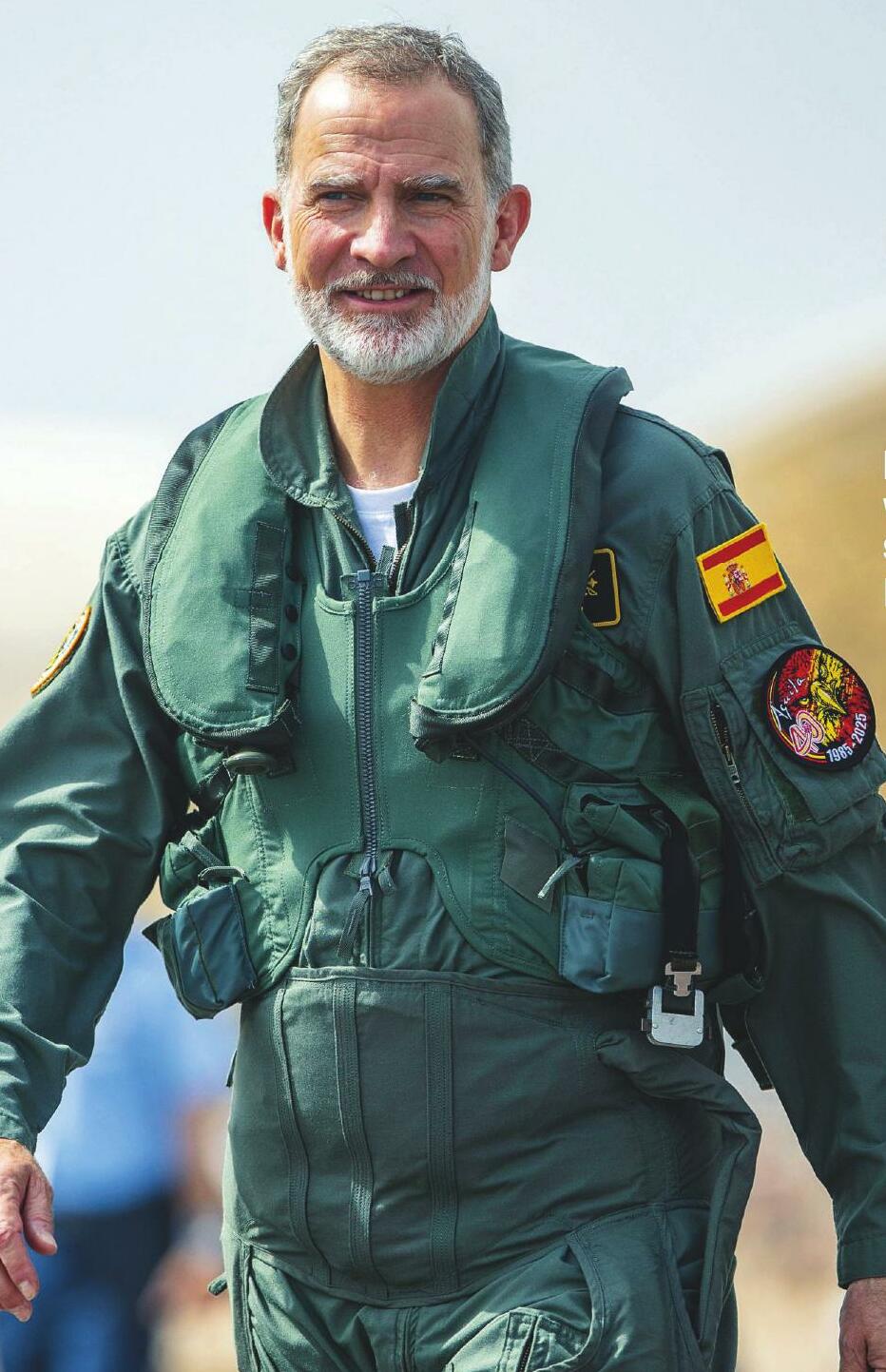 FELIPE VI UN REY DE CINE, AL MÁS PURO ESTILO TOP GUN>>: PRUEBA EL AVION EN EL QUE SE FORMARA LEONOR