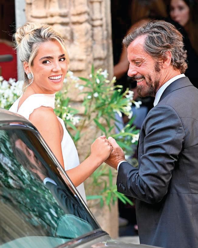 LA DIVERTIDA BODA FLAMENCA DE PATY SANCHEZ-FLORES Y JAVIER MILLET DOS DÍAS DE CELEBRACIONES Y EL CARIÑO DE LA FAMILIA FLORES