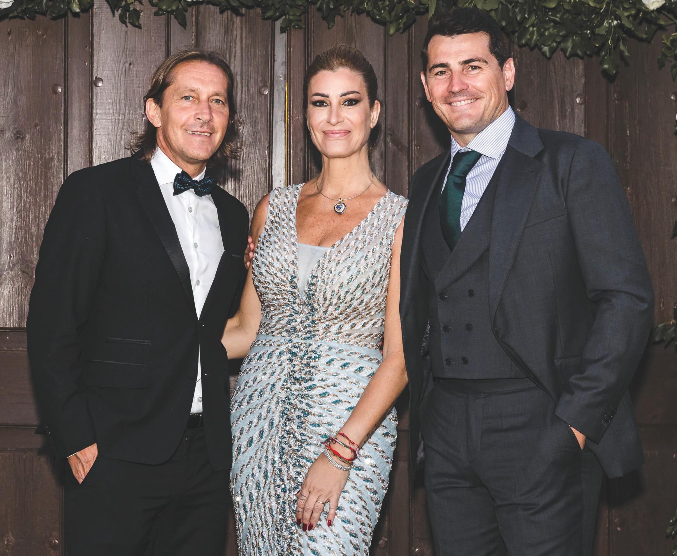 MİCHEL SALGADO Y MALULA SANZ NOS INVITAN A LA CELEBRACIÓN DE SUS BODAS DE PLATA
