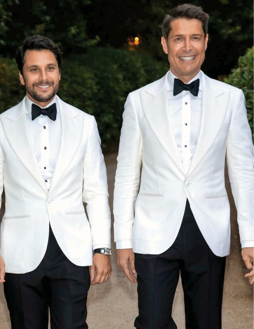 JAIME CANTIΖΑΝΟ CELEBRA SU BODA CON MIGUEL GARCÍA GOLDING, EN UN CASTILLO DE CUENTO Y CON UNA FIESTA «ART DÉCO»