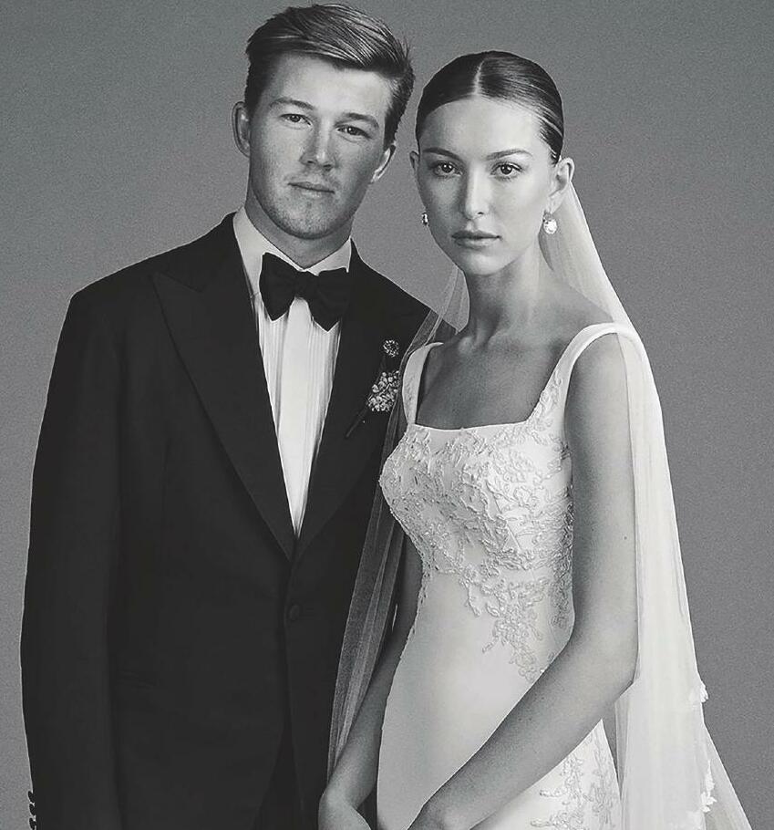 EL DISCRETO > DE EVE, LA HIJA PEQUEÑA DE STEVE JOBS CON EL MEDALLISTA OLÍMPICO HARRY CHARLES