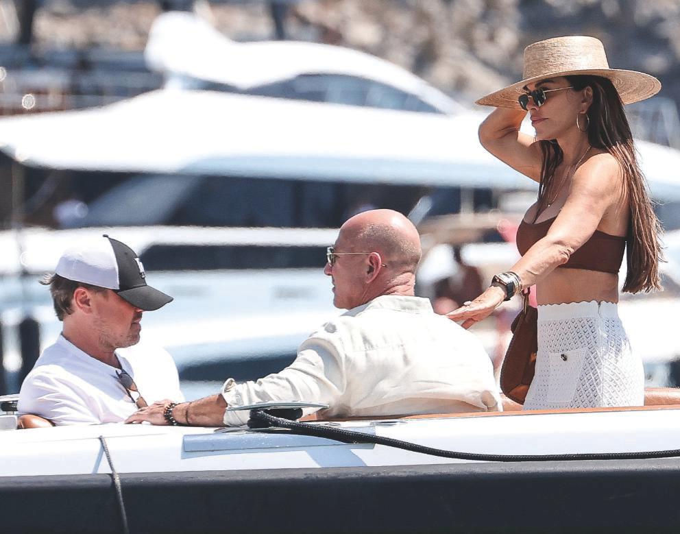 JEFF BEZOS Y LAUREN SÁNCHEZ