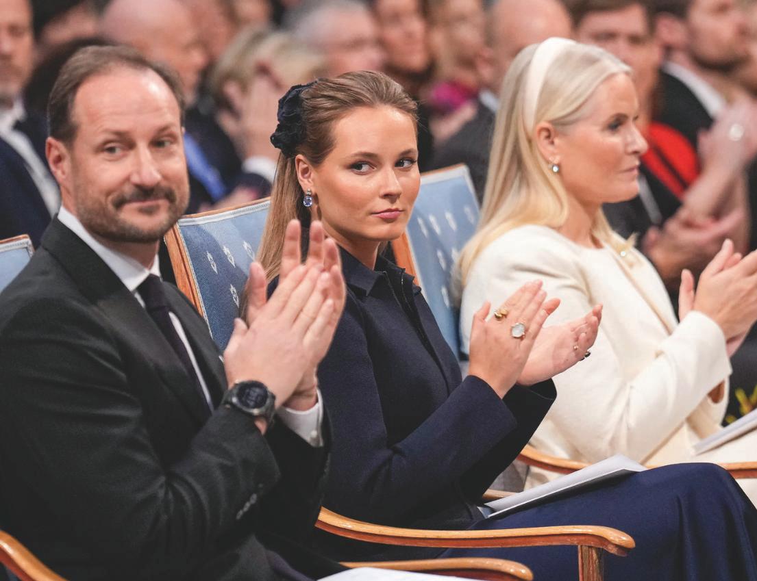 INGRID DE NORUEGA EL. GRAN DEBUT DE LA PRINCESA, EN EL MOMENTO MÁS CRÍTICO DE LA FAMILIA REAL