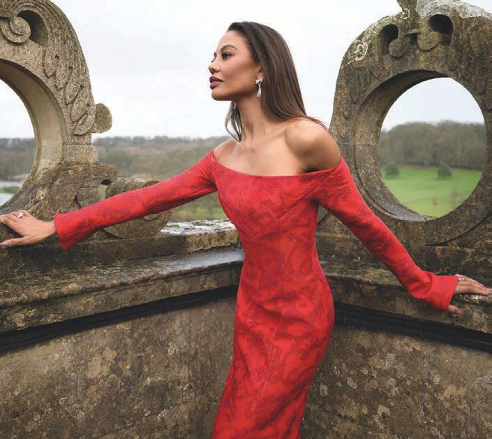 LA MARQUESA DE BATH NOS RECIBE EN «LONGLEAT HOUSE», LA HISTÓRICA MANSIÓN DE SU FAMILIA, QUE CUENTA CON UN SAFARI