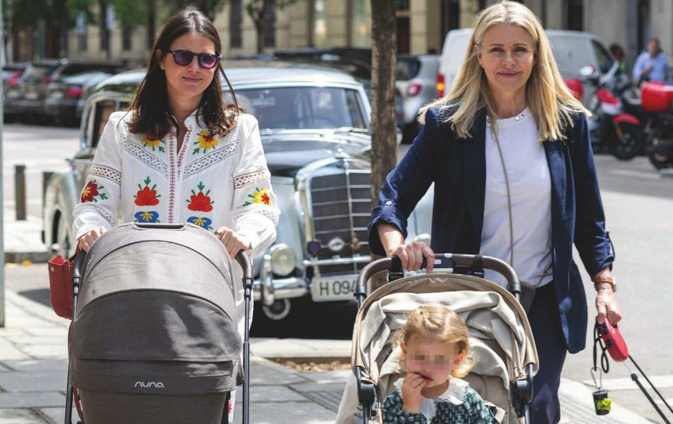 LA CELEBRACIÓN DE ISABELLE JUNOT PRIMER PASEO CON LA PEQUEÑA SIMONA, CUMPLEAÑOS REDONDO Y UNA ESPERADA VISITA