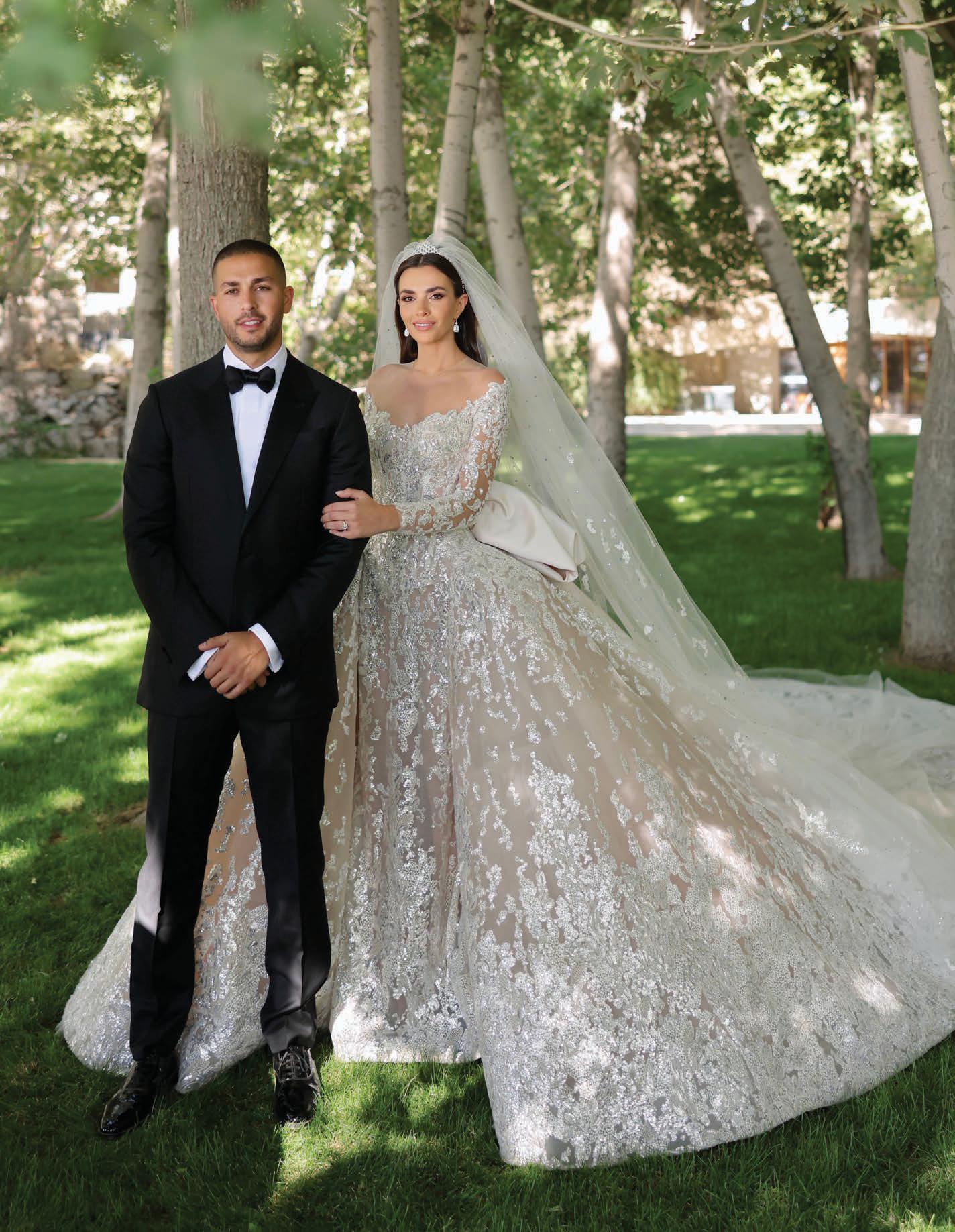 ZEIN QUTAMI \u0026 CELIO SAAB: SU MAJESTUOSA BODA DE «LAS MIL Y UNA NOCHES» |  ¡HOLA! México - celebrity - Read this story on Magzter.com, image size:1424x1837