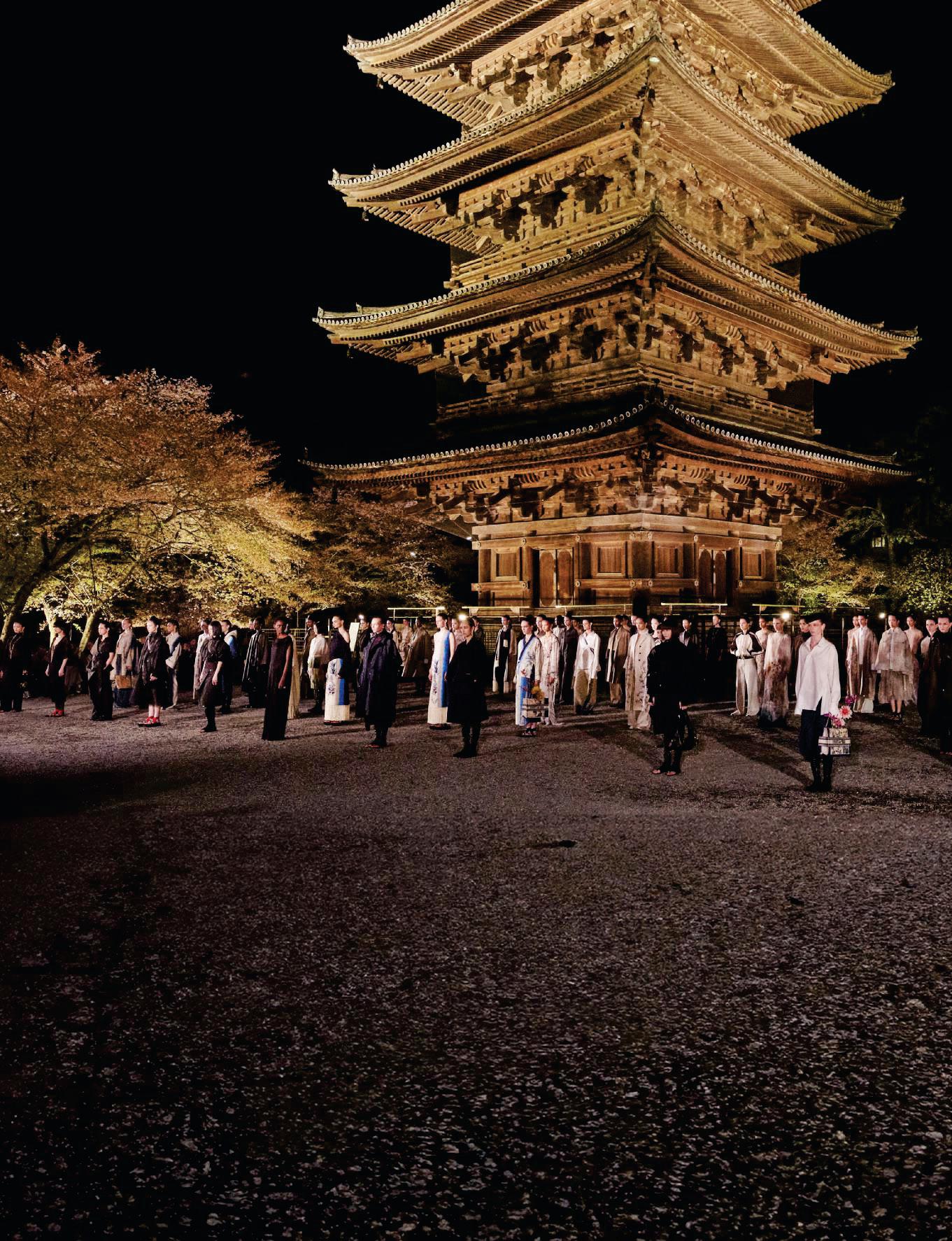 DIOR HITS THE HEIGHTS IN JAPAN