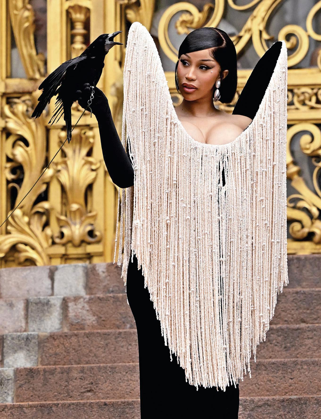 STARS SWOOP INTO PARIS