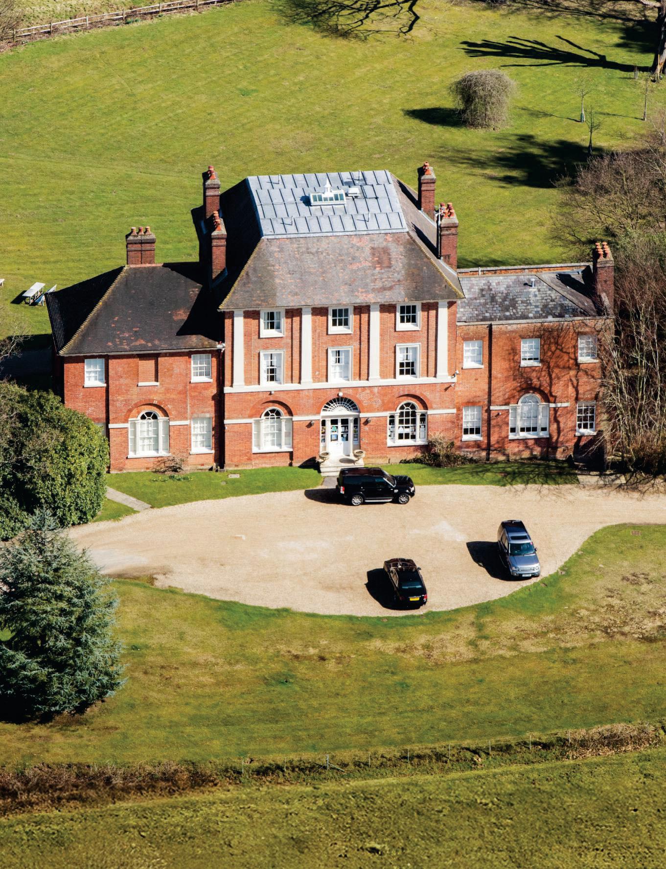 'THEY DON'T WANT A HUGE PALACE'