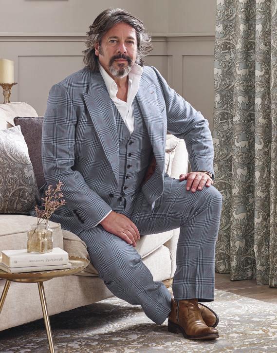 LAURENCE LLEWELYN-BOWEN