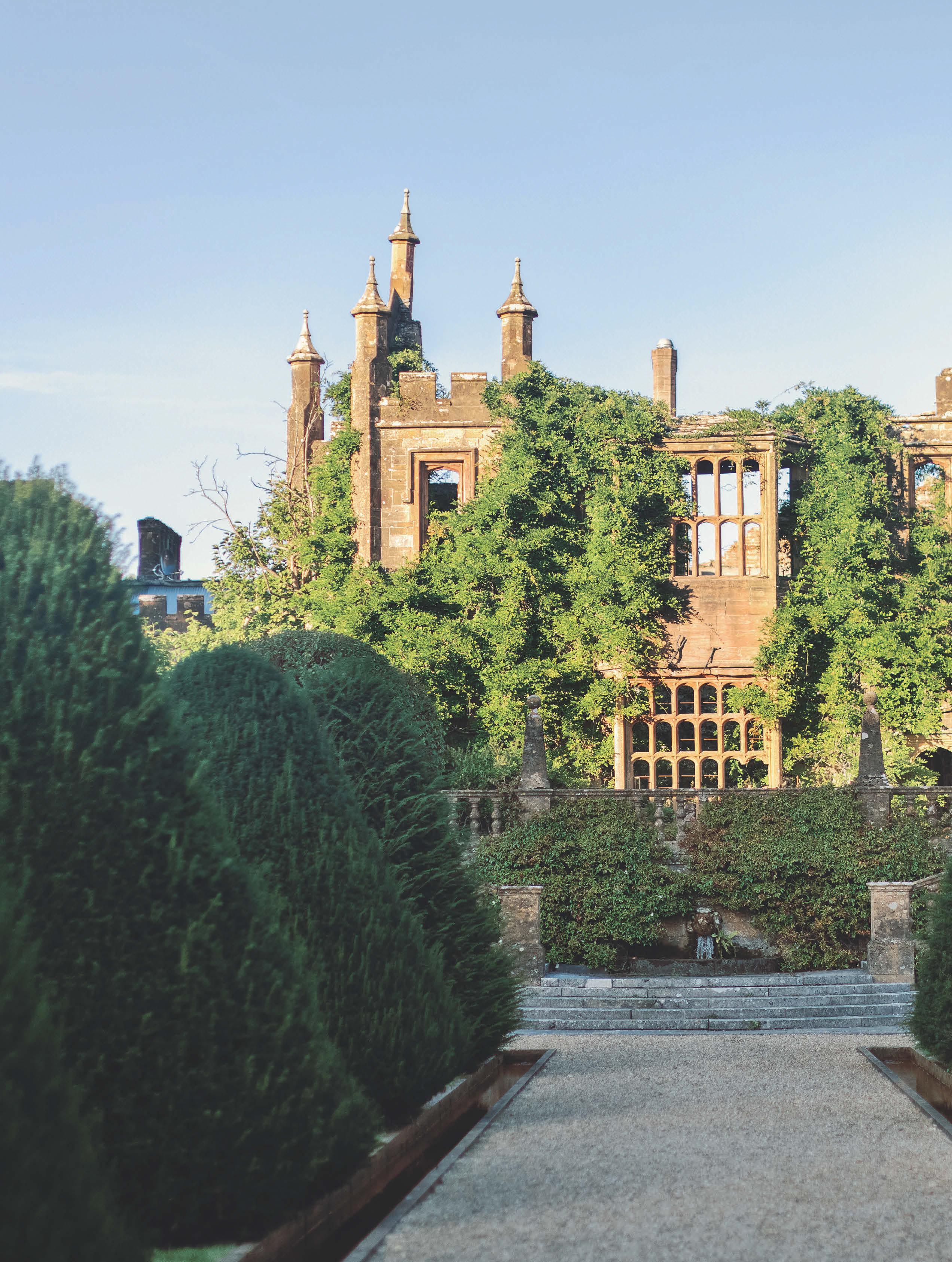 Town, country or destination wedding?