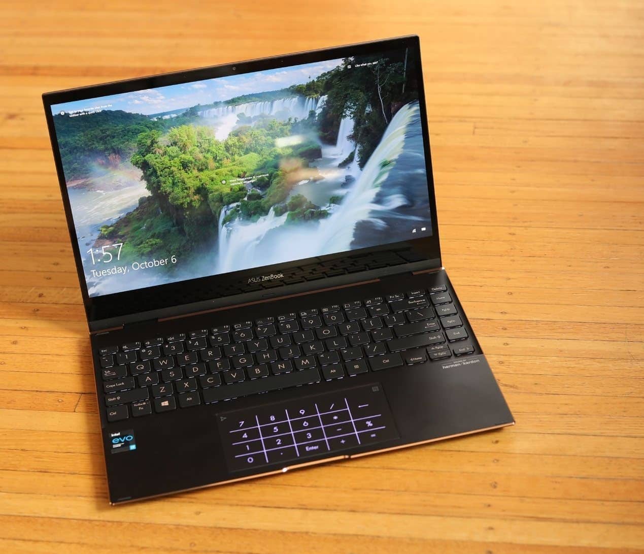 Asus ZenBook Flip 13: A beautiful laptop with one thing missing