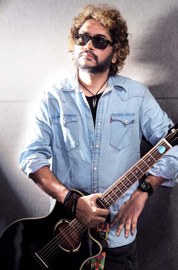 অস্থির সময় নতুন রূপম