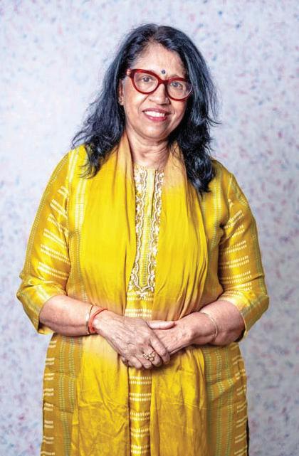 সুর সম্রাজ্ঞী কবিতা