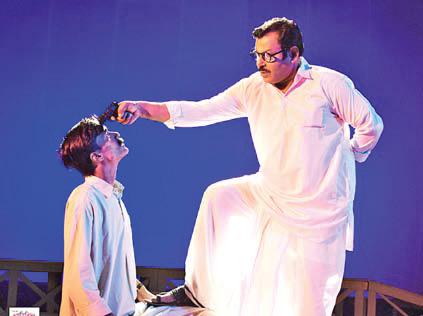 ছ'টি সাম্প্রতিক নাট্যের আলোচনা