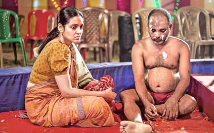 আলো, আঁধার আর ধূসরতার গল্প