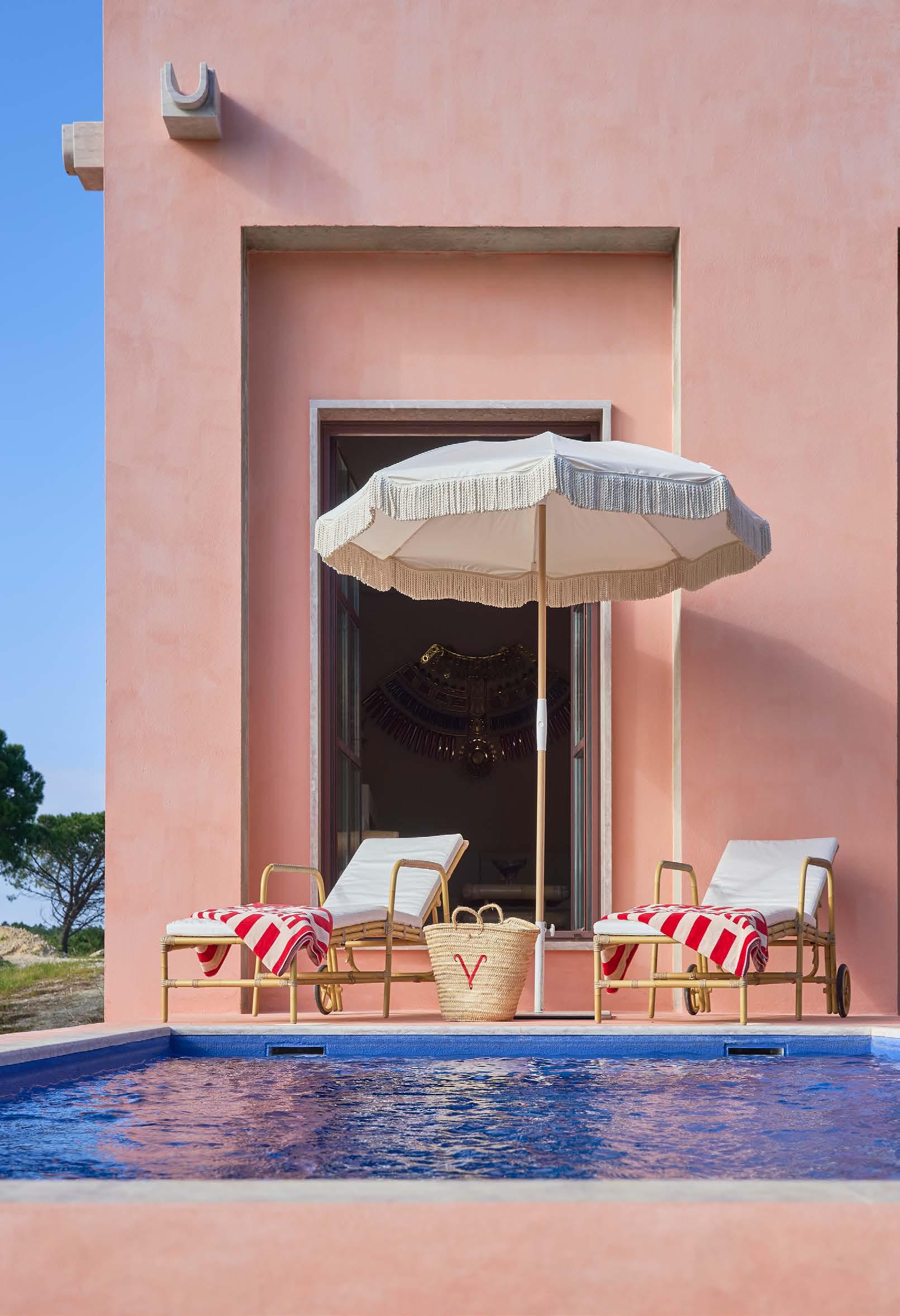 WHERE FASHION SLEEPS