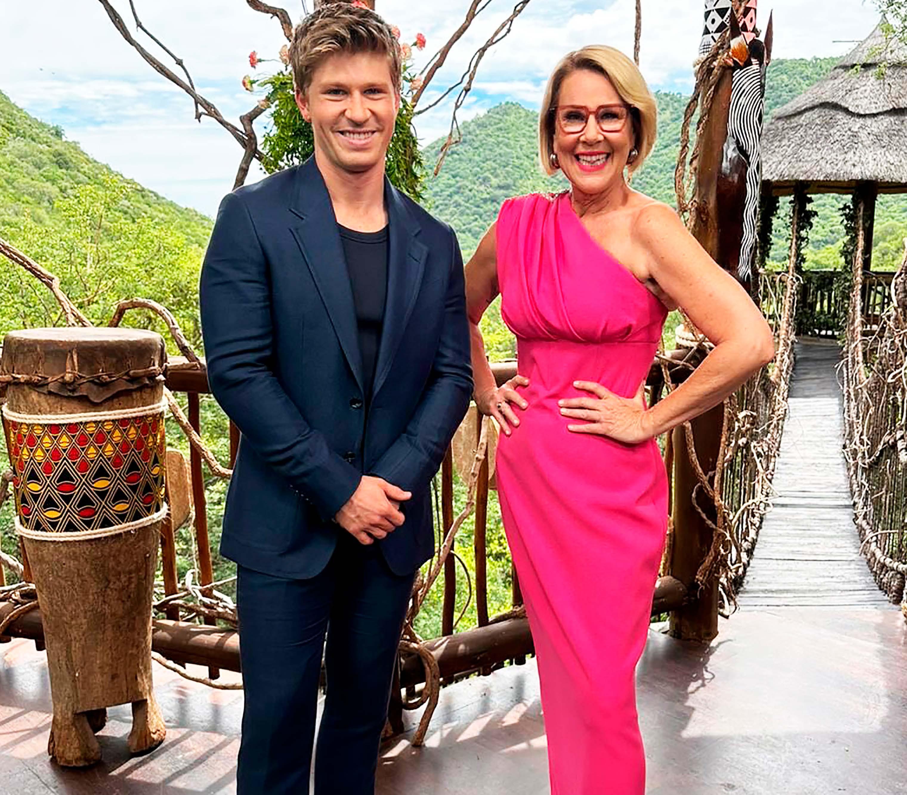 INSIDE ROBERT & JULIA'S TV MAKEOVER!