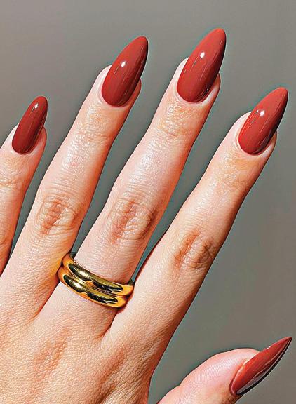 COLORES TENDENCIA PARA TUS MANICURAS DE INVIERNO