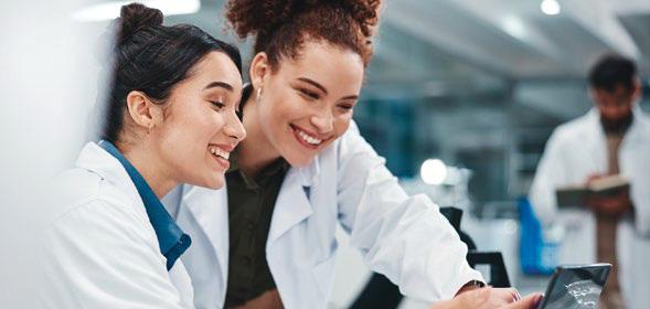 EL 50,5% de los investigadores que han publicado su primer trabajo científico después de 2012 son mujeres