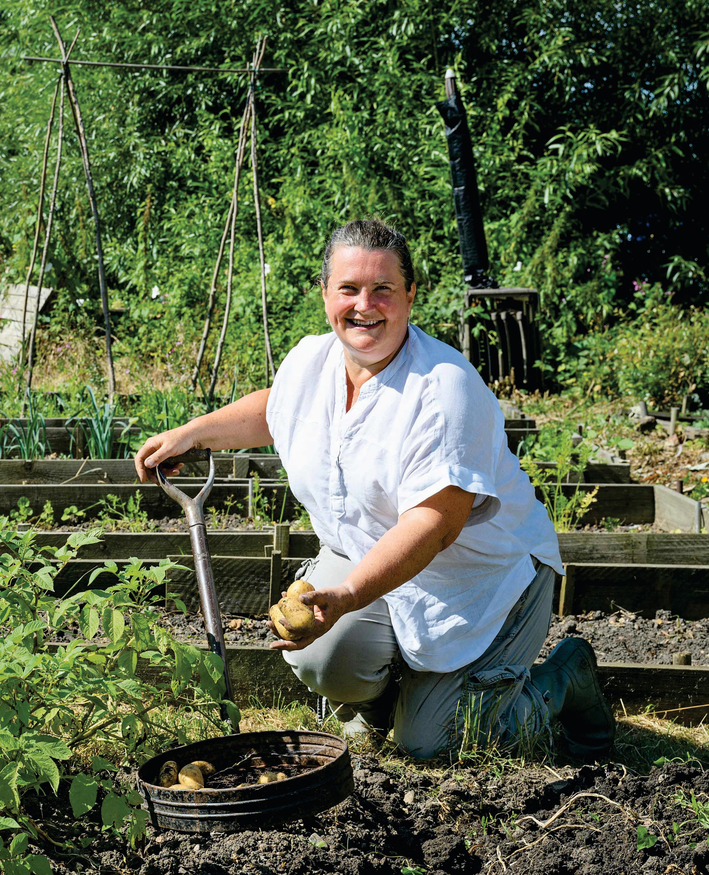 Growing THE GOOD LIFE