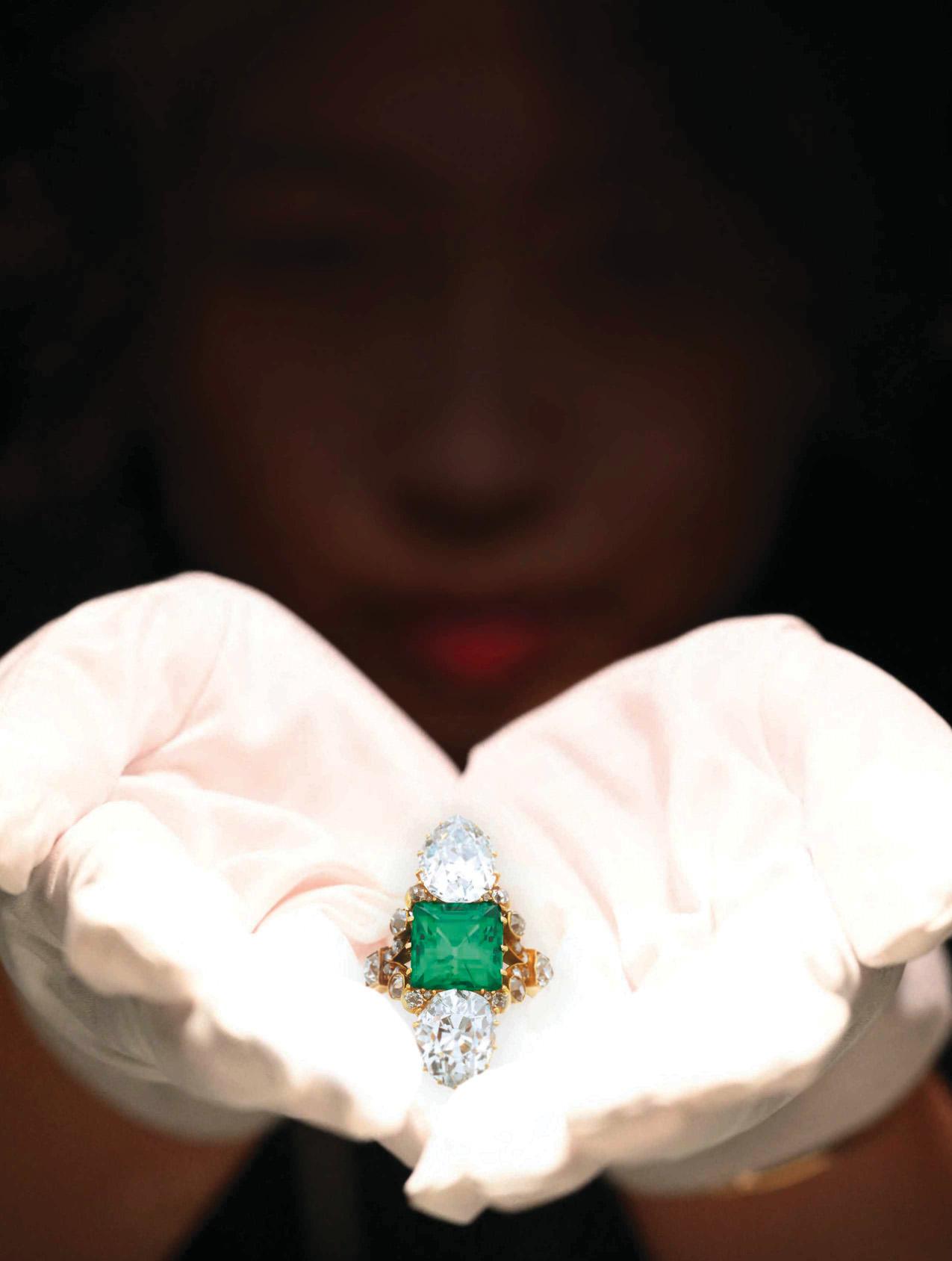 BULGARIA'S BEJEWELLED PAST