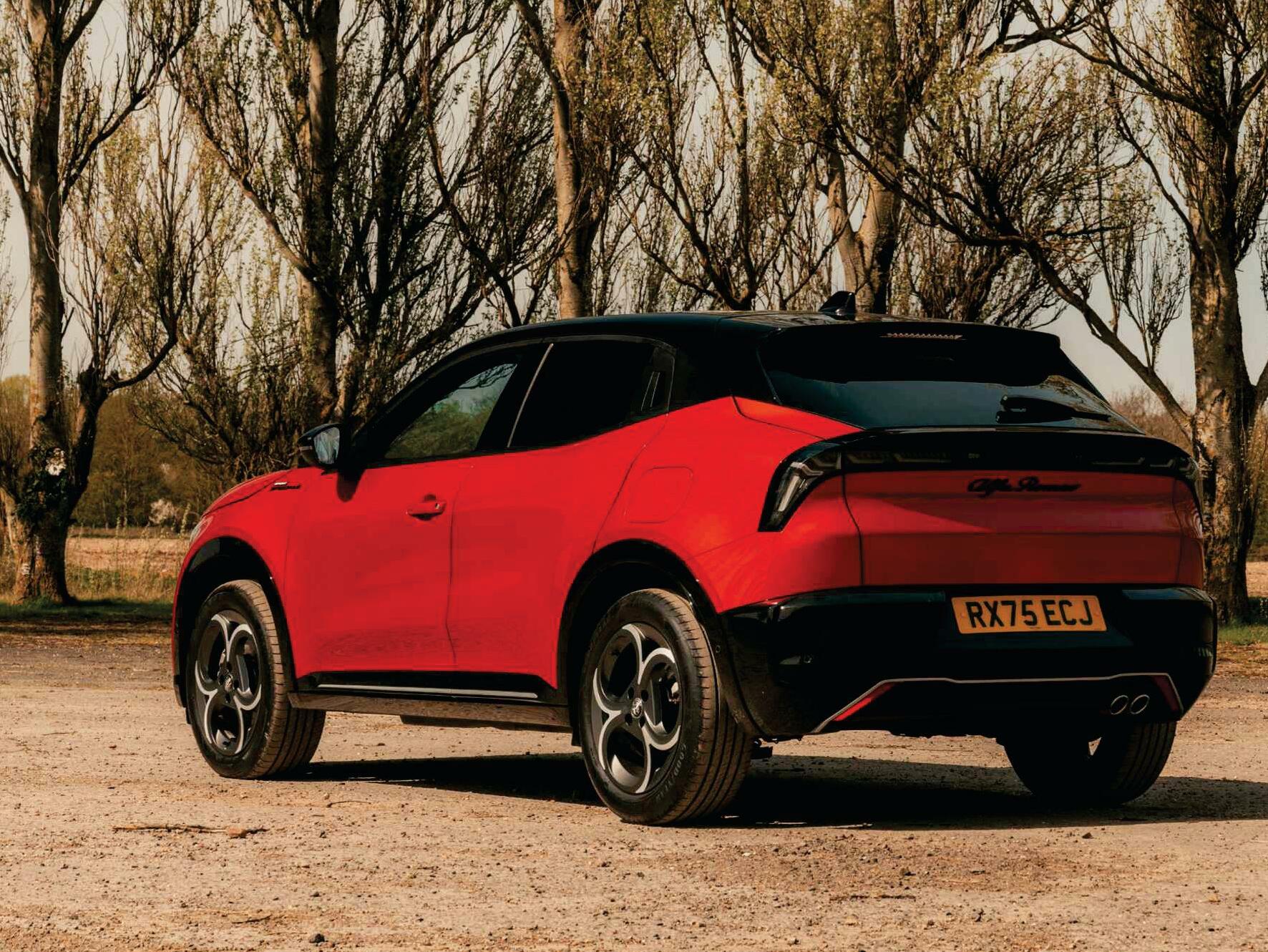 ALFA ROMEO JUNIOR IBRIDA