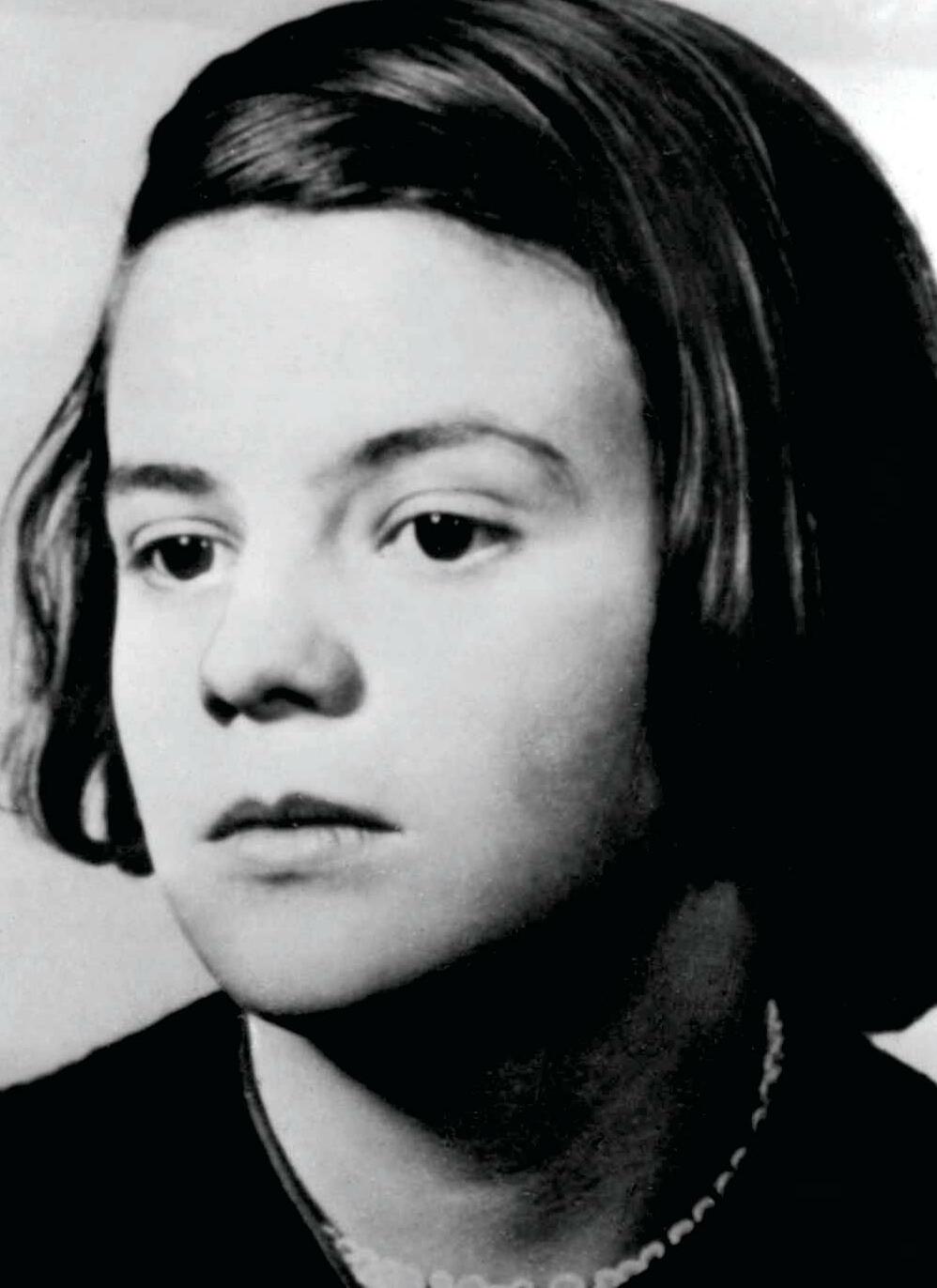 SOPHIE SCHOLL