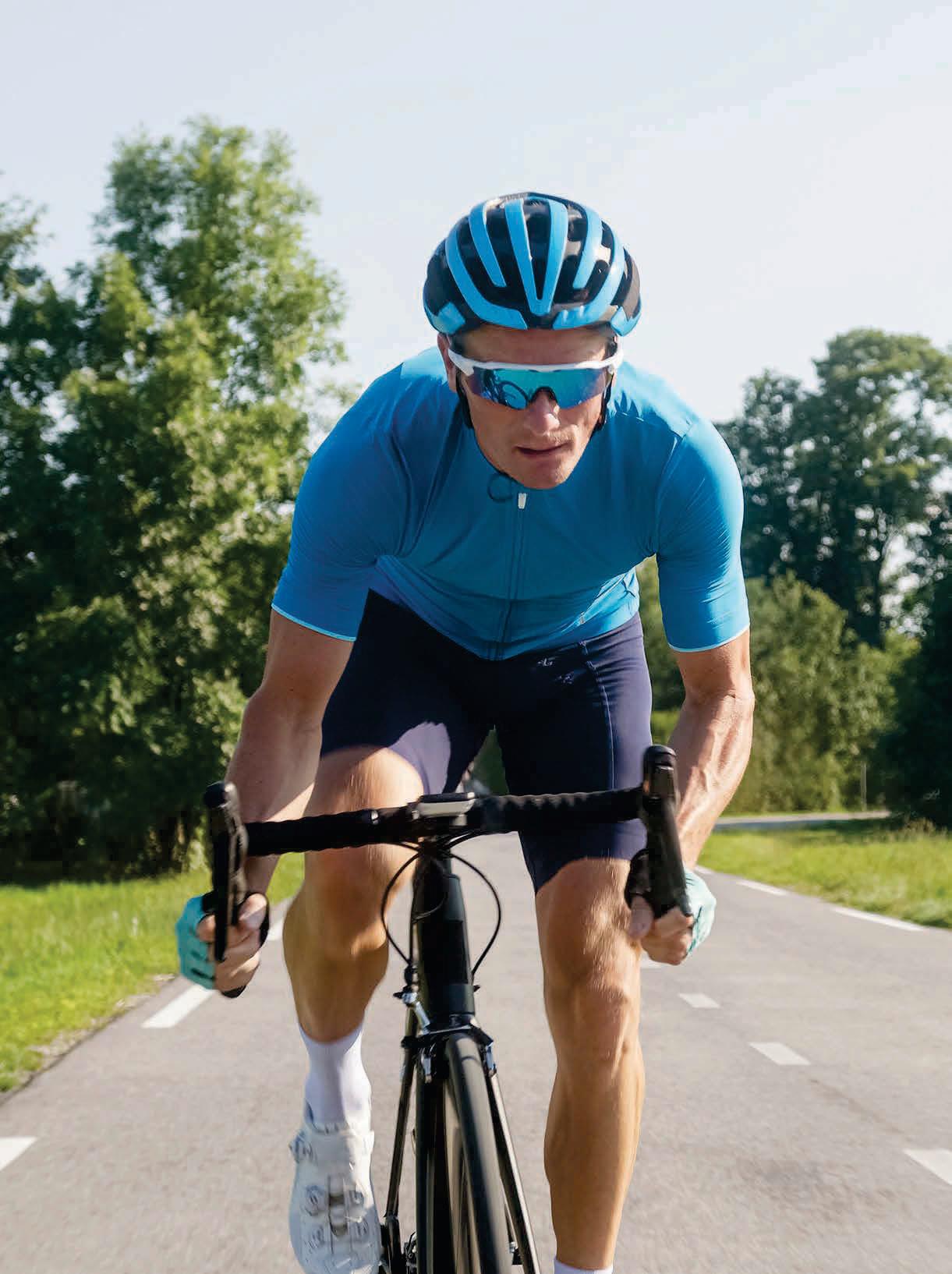 PERFORMANCE SUNGLASSES